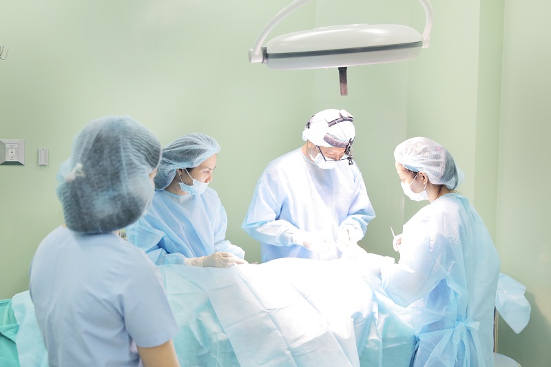 Phương pháp nâng vòng 1 hiện đại và quy trình phẫu thuật an toàn