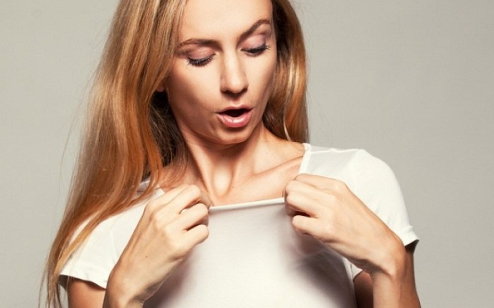 Lý do ngực kém phát triển và bí kíp tăng kích thước ngực
