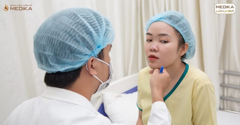Phẫu thuật nâng mũi sau bao lâu sẽ hết sưng từ Bệnh viện thẩm mỹ MEDIKA?